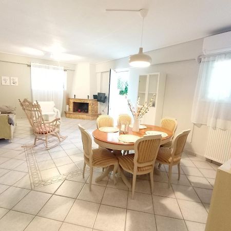 Galini Apartment Near Sea, Port And Airport Artemida  Dış mekan fotoğraf